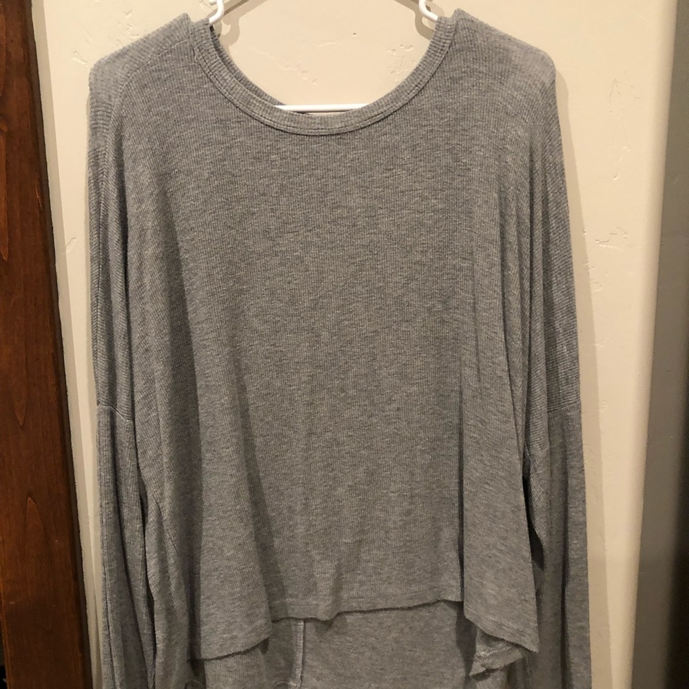 Brandy Melville grey knit tee